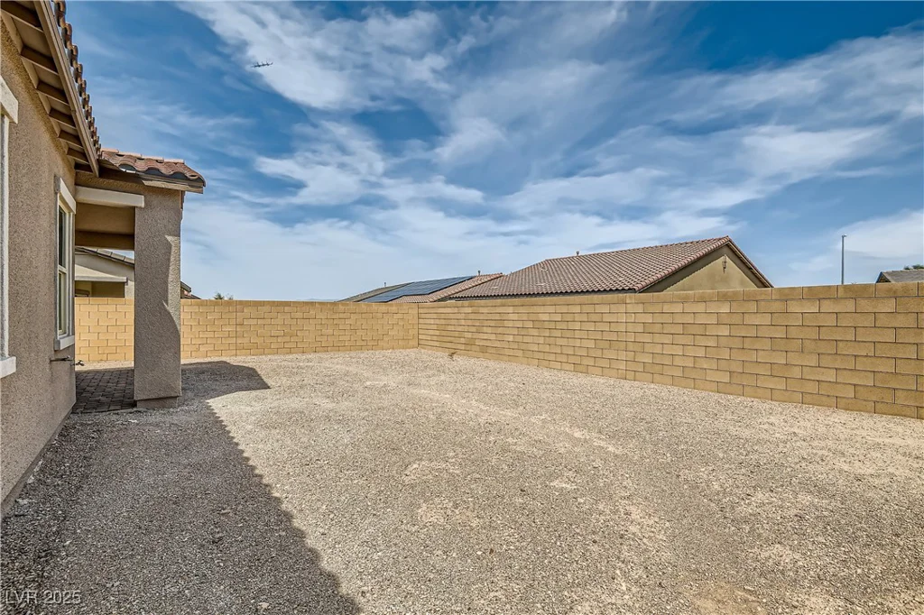 728 Omaggio, Henderson, NV 89011