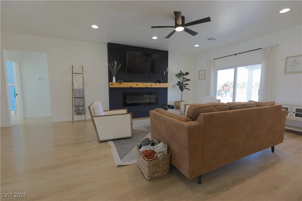 1660 Princeton, Pahrump, NV 89060
