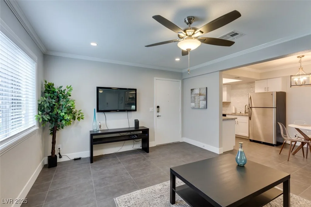 1701 Katie, Las Vegas, NV 89119
