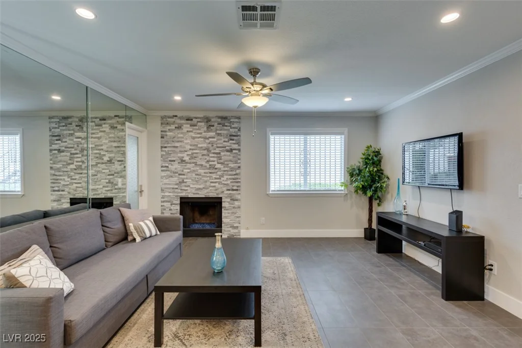 1701 Katie, Las Vegas, NV 89119