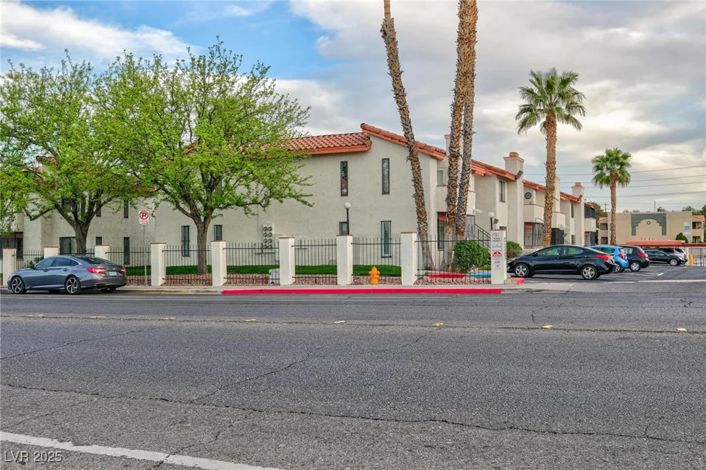 1701 Katie, Las Vegas, NV 89119
