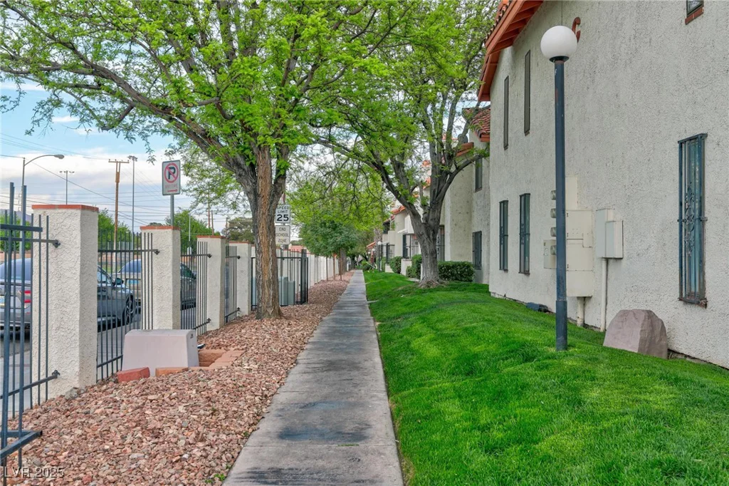 1701 Katie, Las Vegas, NV 89119