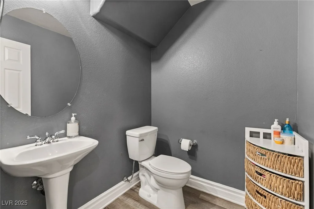 232 Dog Leg, Las Vegas, NV 89148