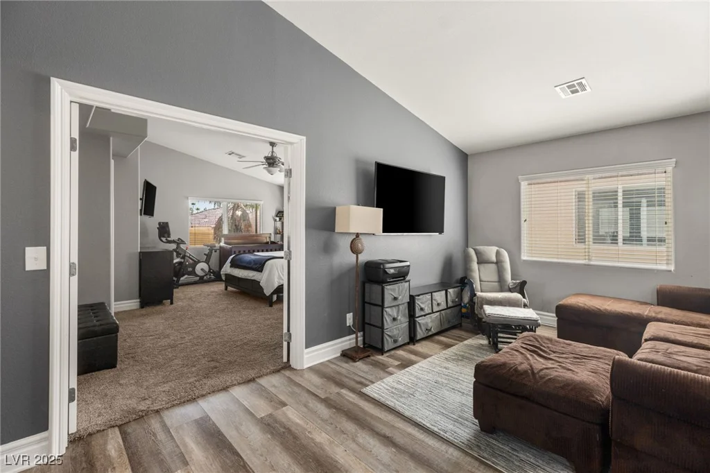 232 Dog Leg, Las Vegas, NV 89148