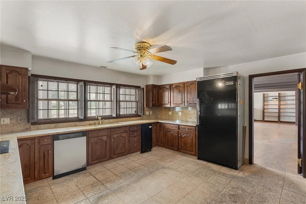 3207 BEL AIR, Las Vegas, NV 89109