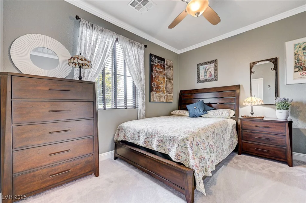 6929 Benson Ferry, Las Vegas, NV 89149