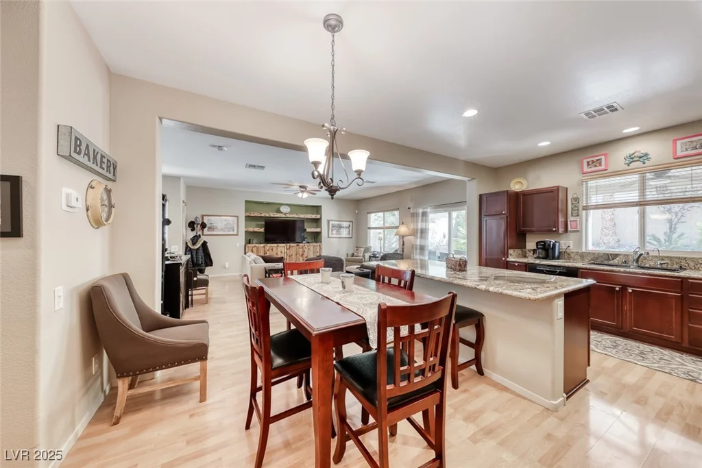 2853 Blythswood, Henderson, NV 89044
