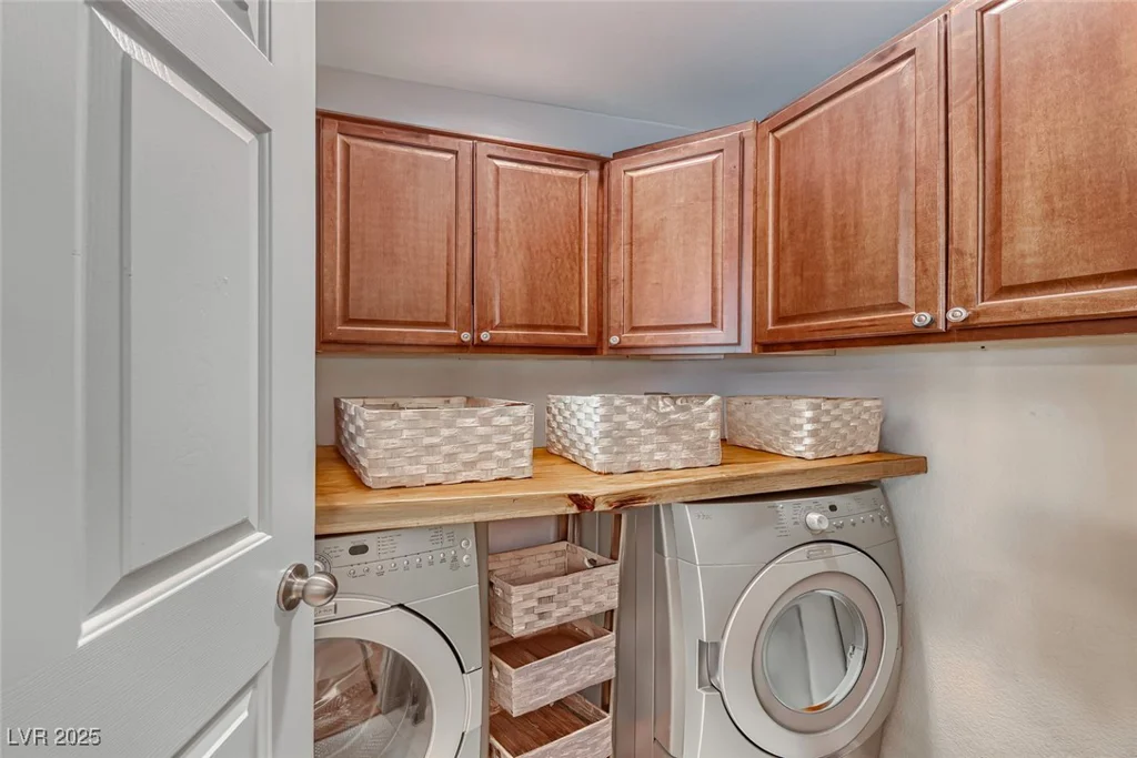 2853 Blythswood, Henderson, NV 89044