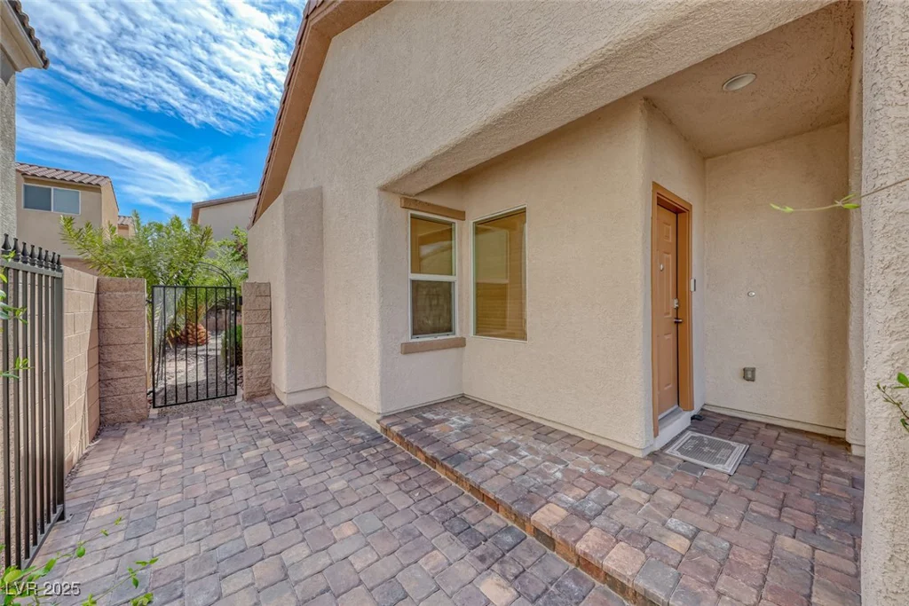 2853 Blythswood, Henderson, NV 89044