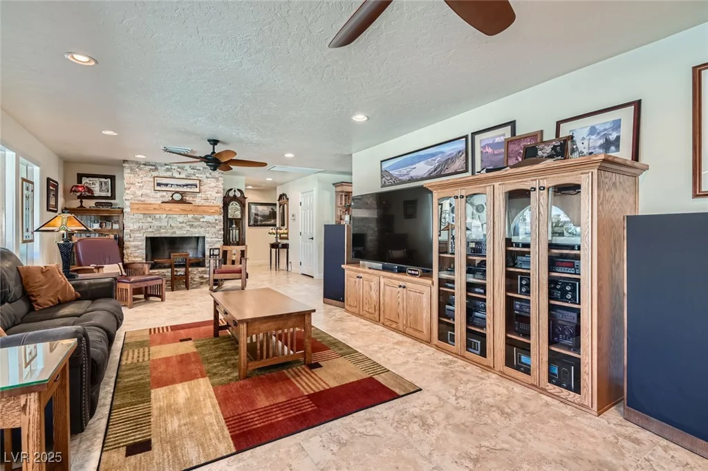 3788 Forestcrest, Las Vegas, NV 89121