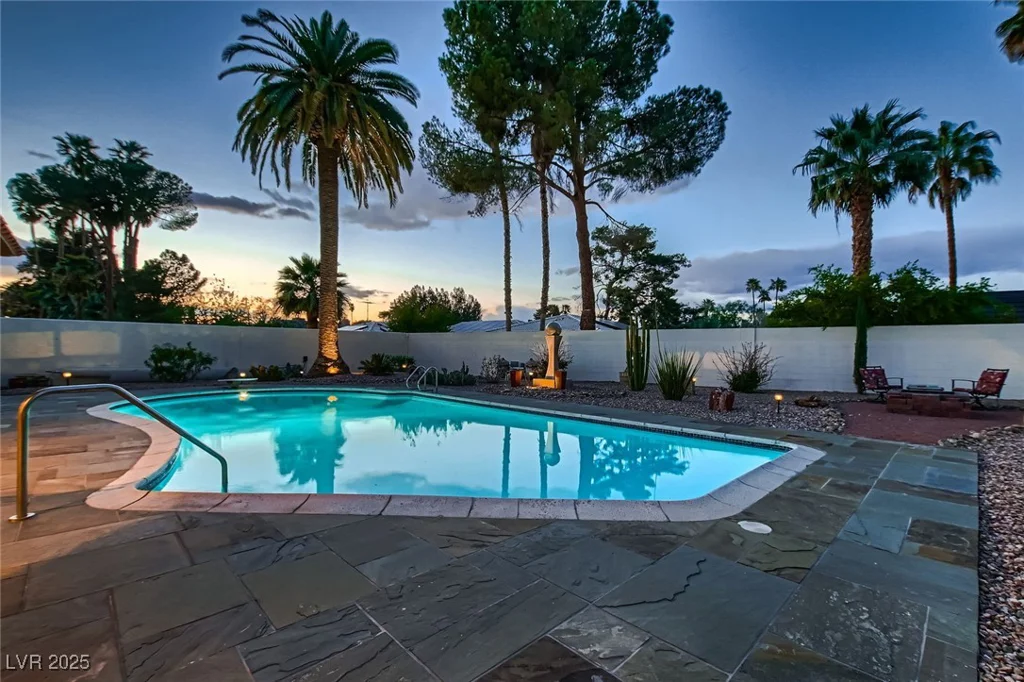 3788 Forestcrest, Las Vegas, NV 89121