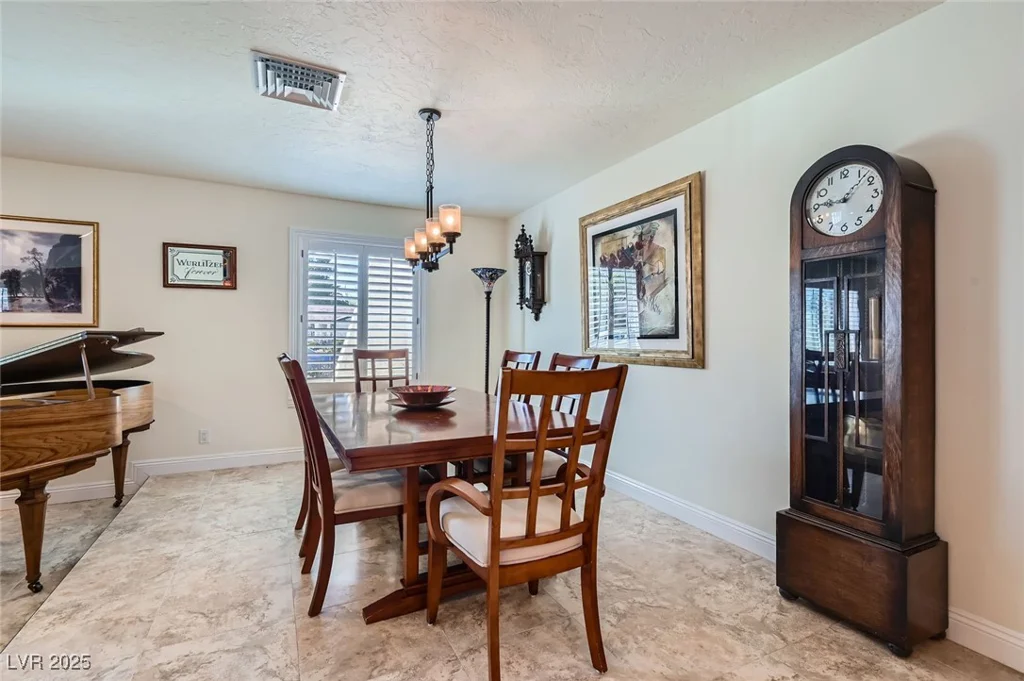 3788 Forestcrest, Las Vegas, NV 89121