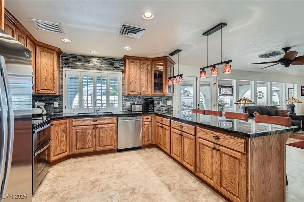 3788 Forestcrest, Las Vegas, NV 89121
