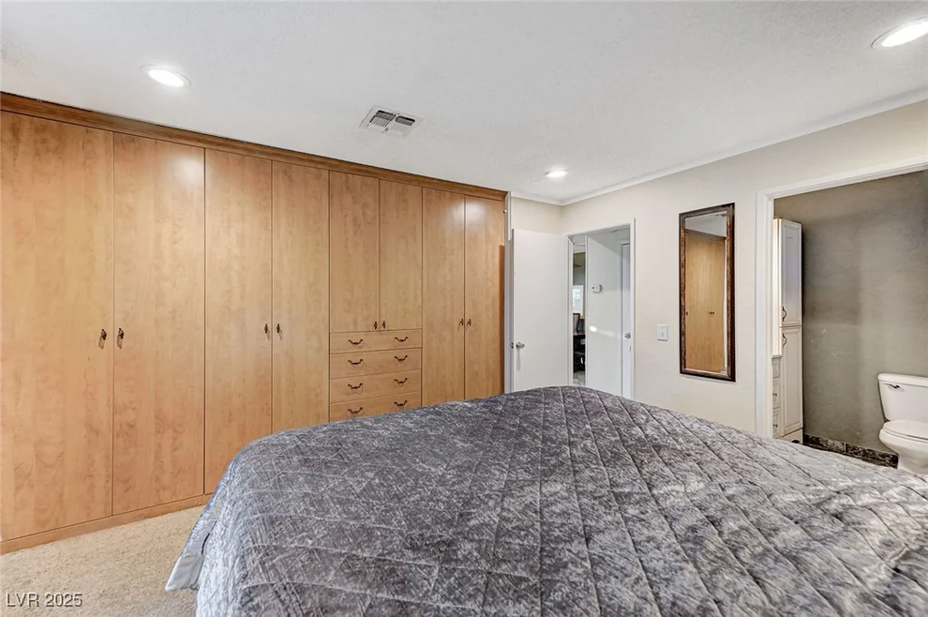 7341 Girard, Las Vegas, NV 89147