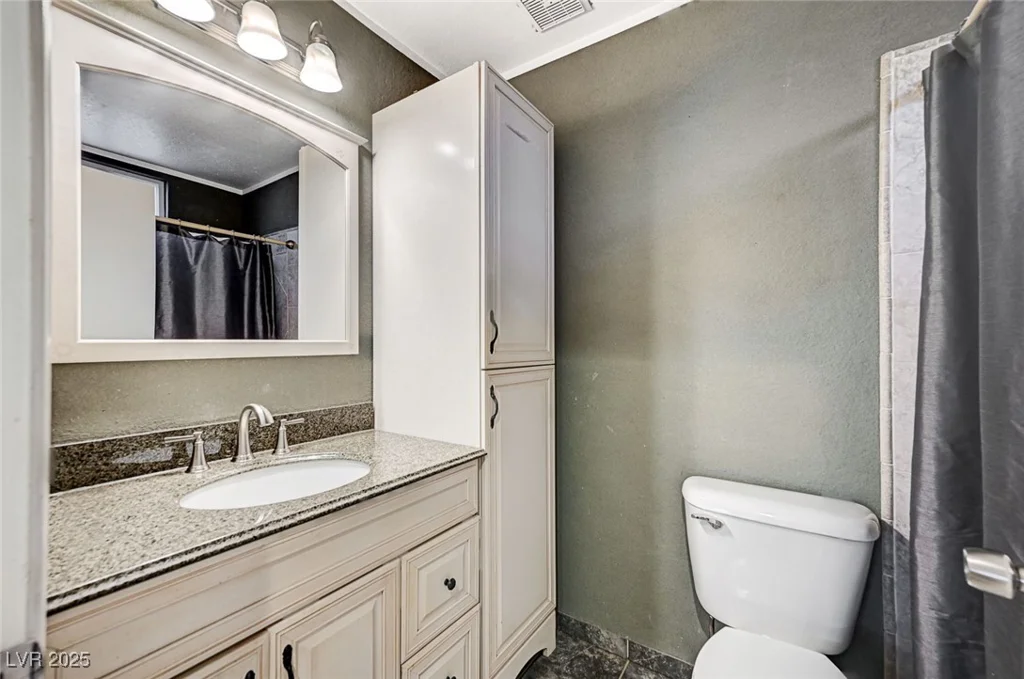 7341 Girard, Las Vegas, NV 89147