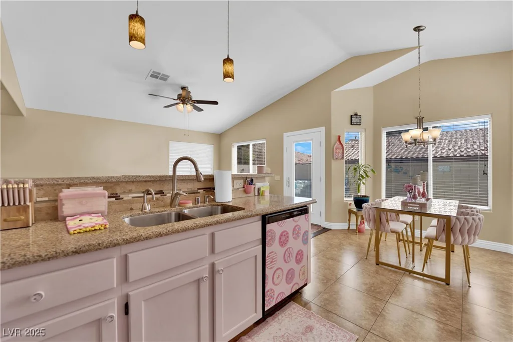 7845 Scammons Bay, Las Vegas, NV 89129