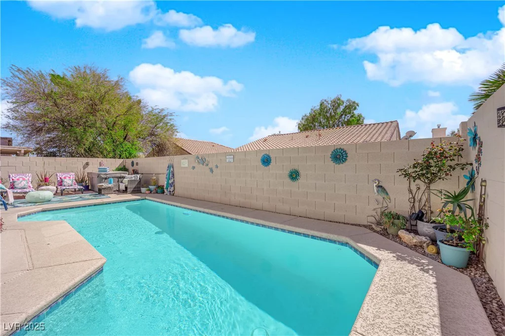 7845 Scammons Bay, Las Vegas, NV 89129