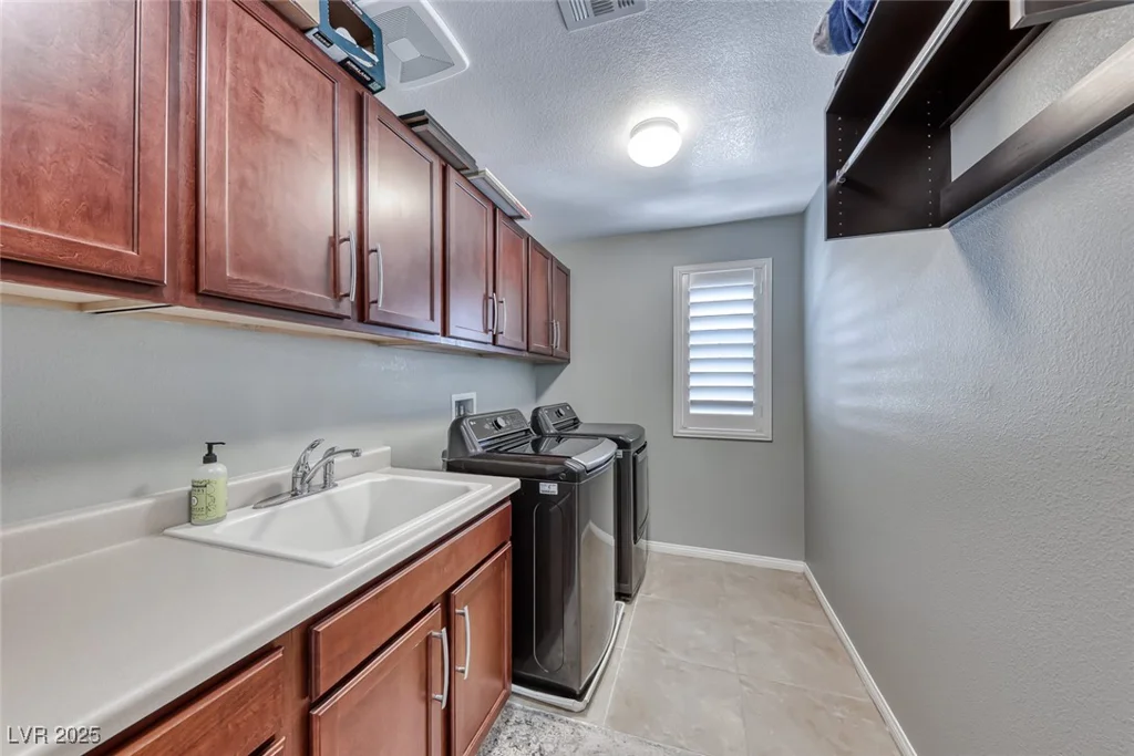 3809 Vincelli, North Las Vegas, NV 89031