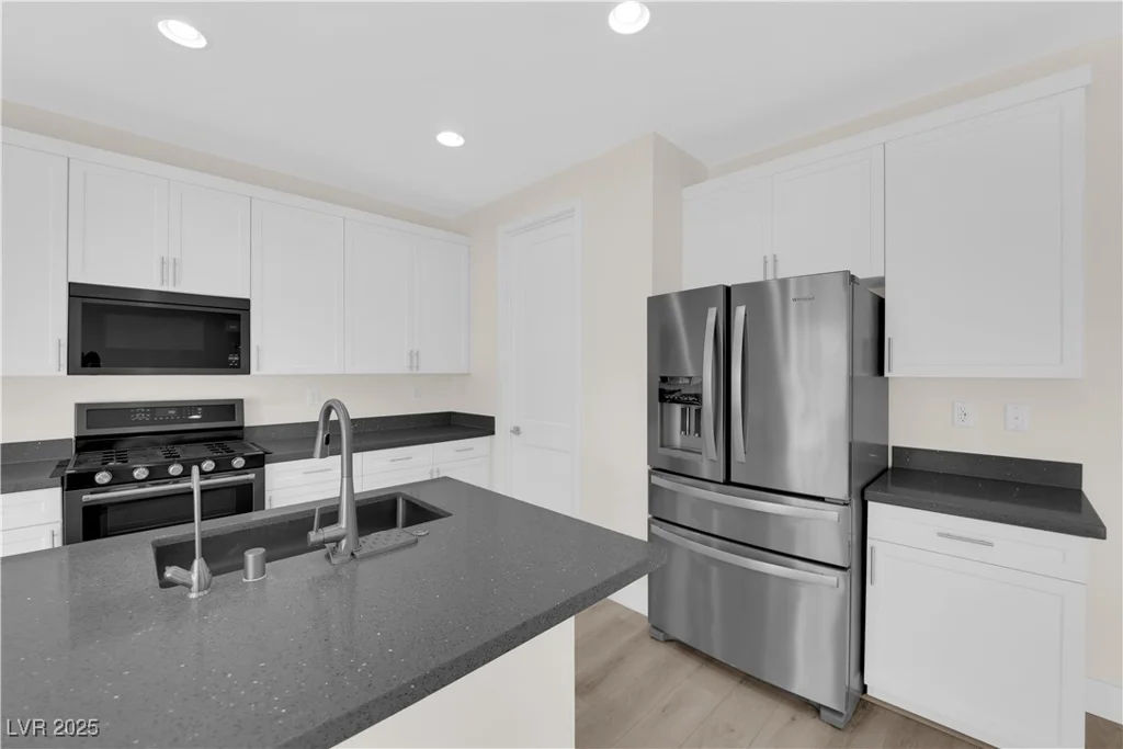 9176 Bluebell Knoll, Las Vegas, NV 89178