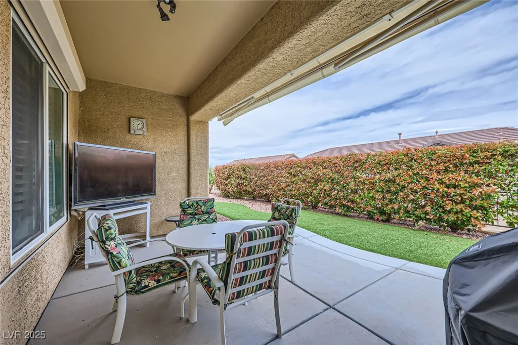 2116 Burtonsville, Henderson, NV 89044