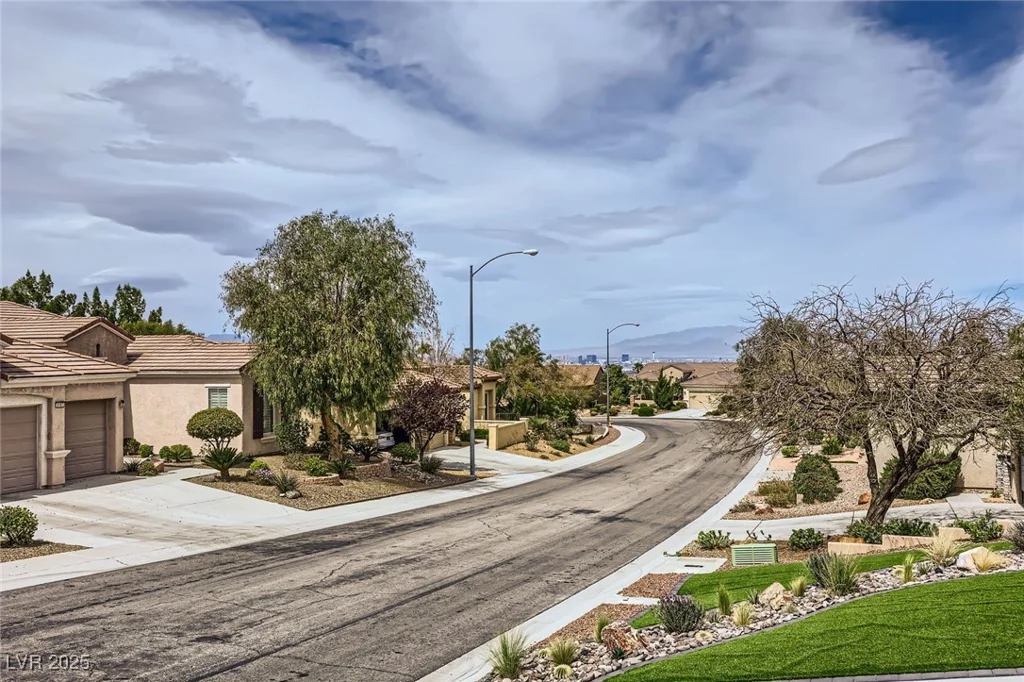 2116 Burtonsville, Henderson, NV 89044