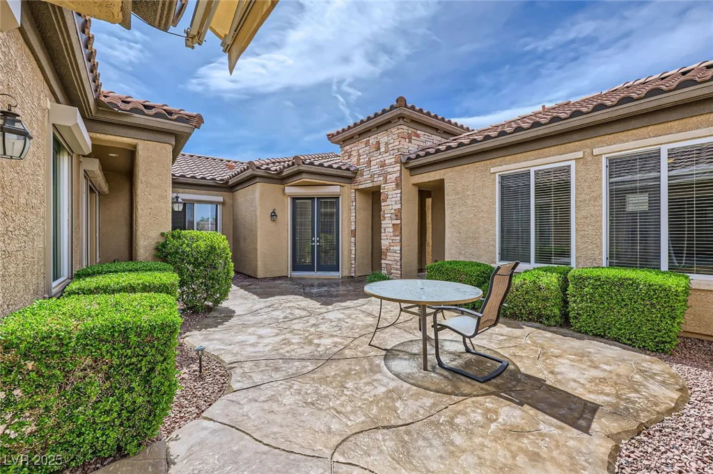 2116 Burtonsville, Henderson, NV 89044