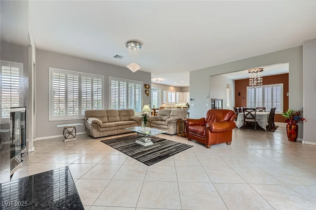 2116 Burtonsville, Henderson, NV 89044