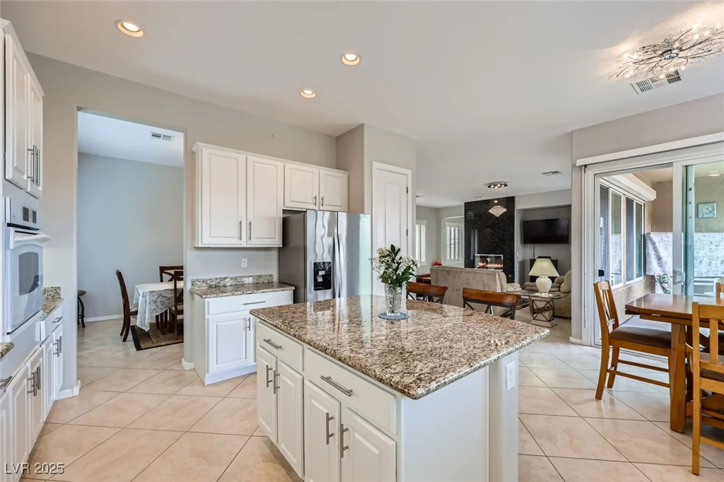 2116 Burtonsville, Henderson, NV 89044