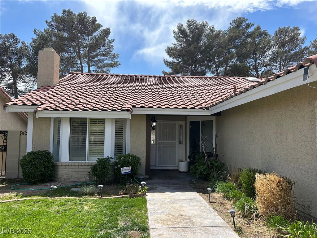8641 Surtidor, Las Vegas, NV 89117