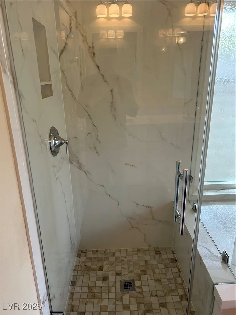 8641 Surtidor, Las Vegas, NV 89117