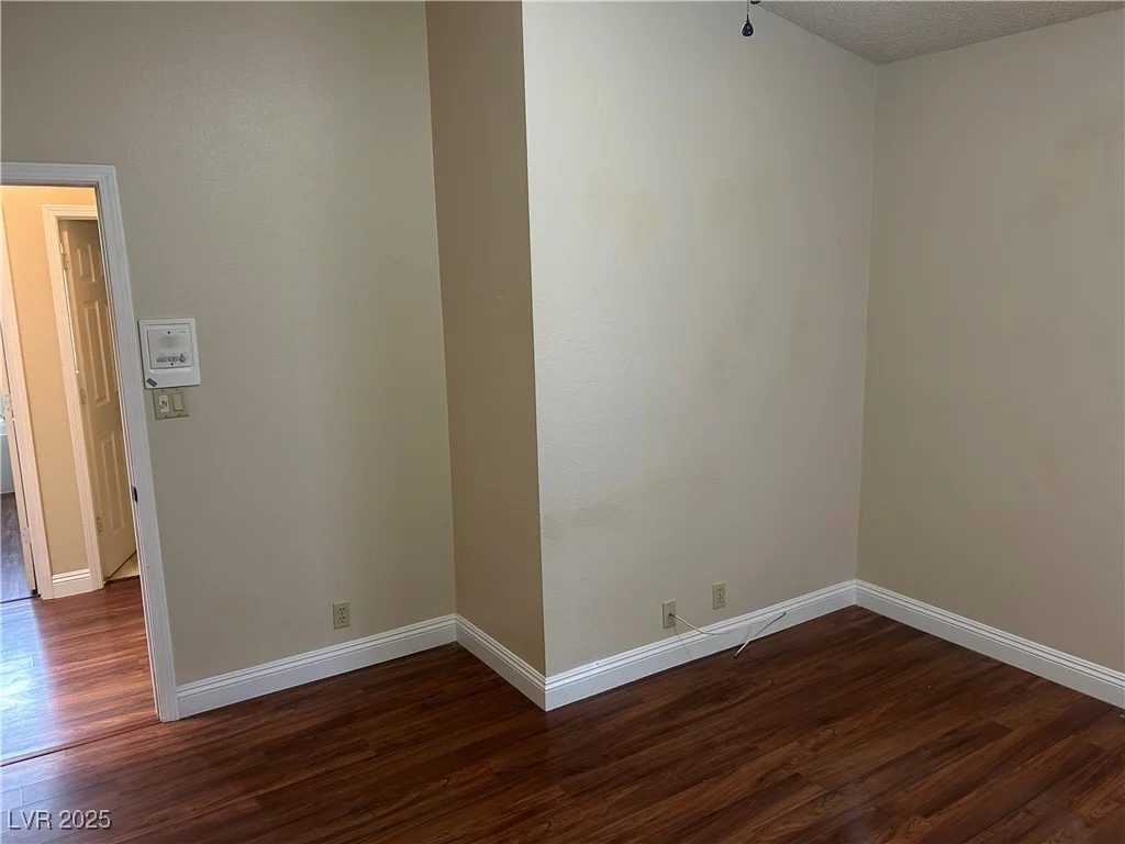 8641 Surtidor, Las Vegas, NV 89117