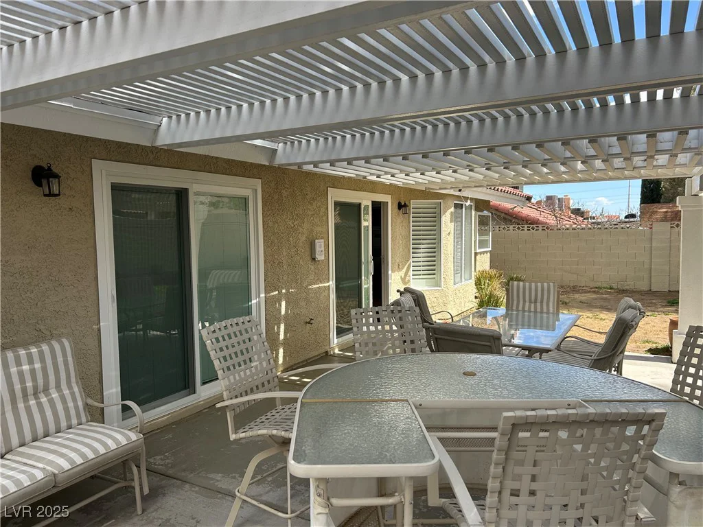 8641 Surtidor, Las Vegas, NV 89117