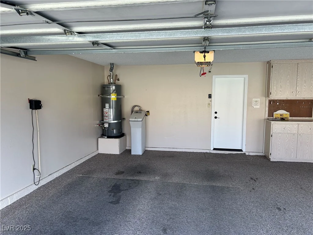 8641 Surtidor, Las Vegas, NV 89117