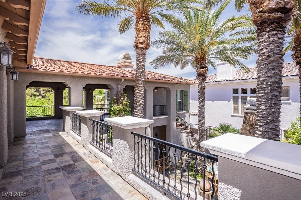 12097 Oakland Hills, Las Vegas, NV 89141