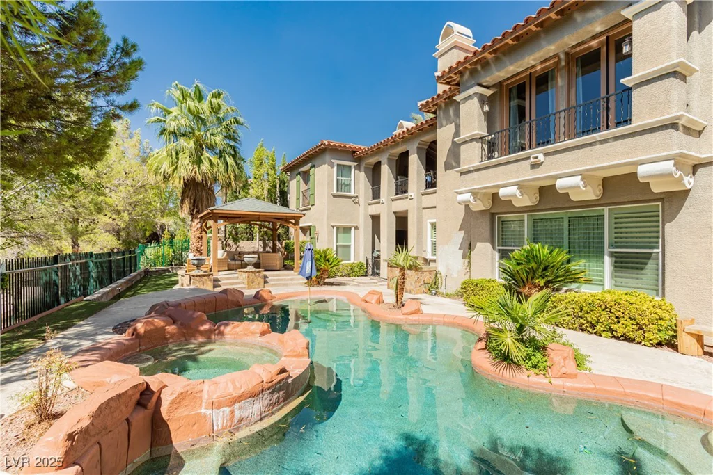 12097 Oakland Hills, Las Vegas, NV 89141