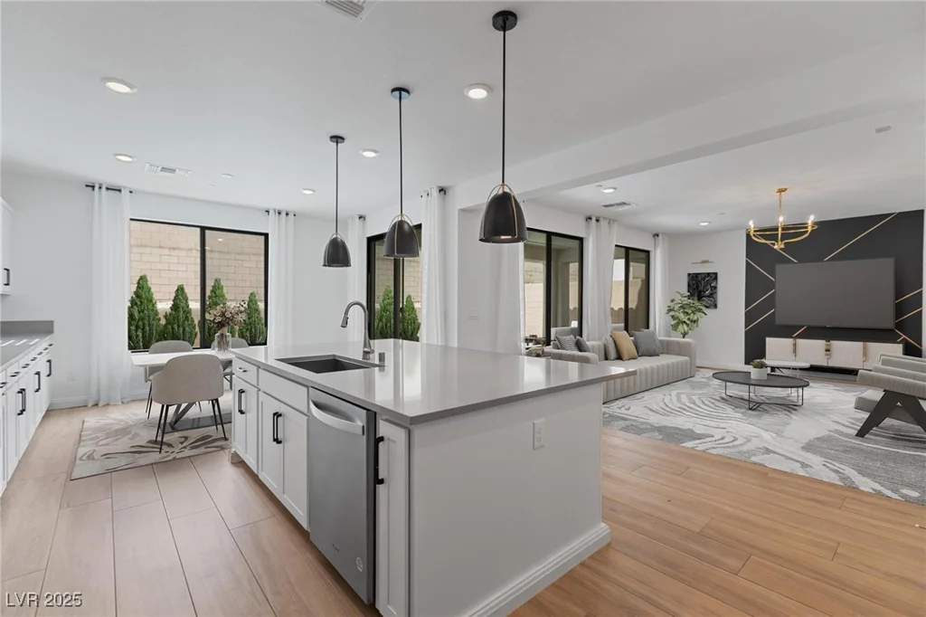 6545 Vanhoven Crest, Las Vegas, NV 89166