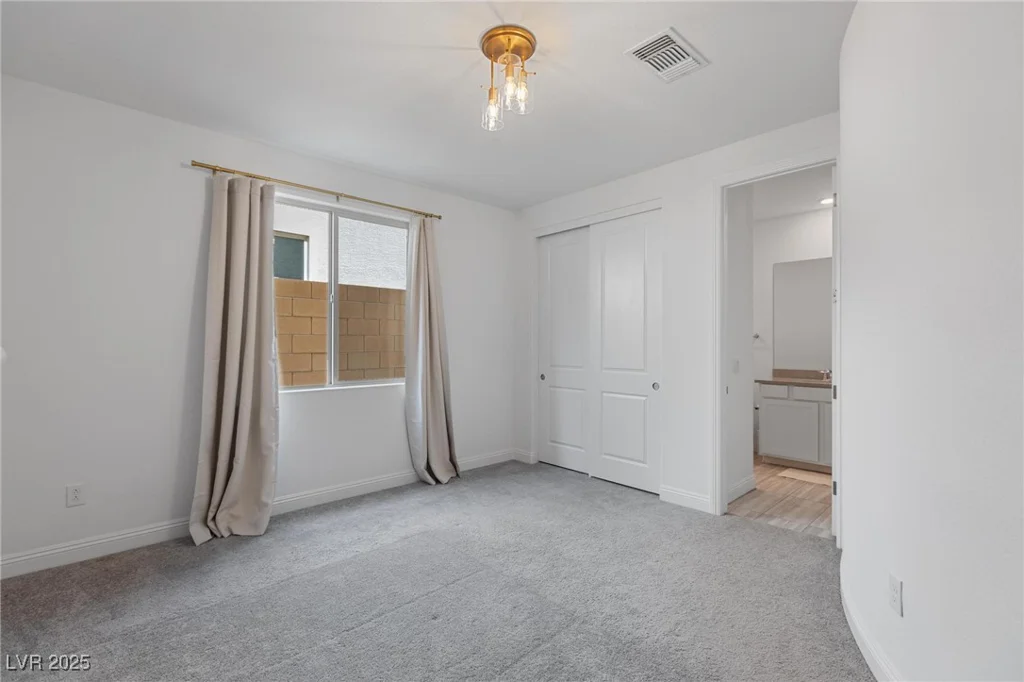6545 Vanhoven Crest, Las Vegas, NV 89166