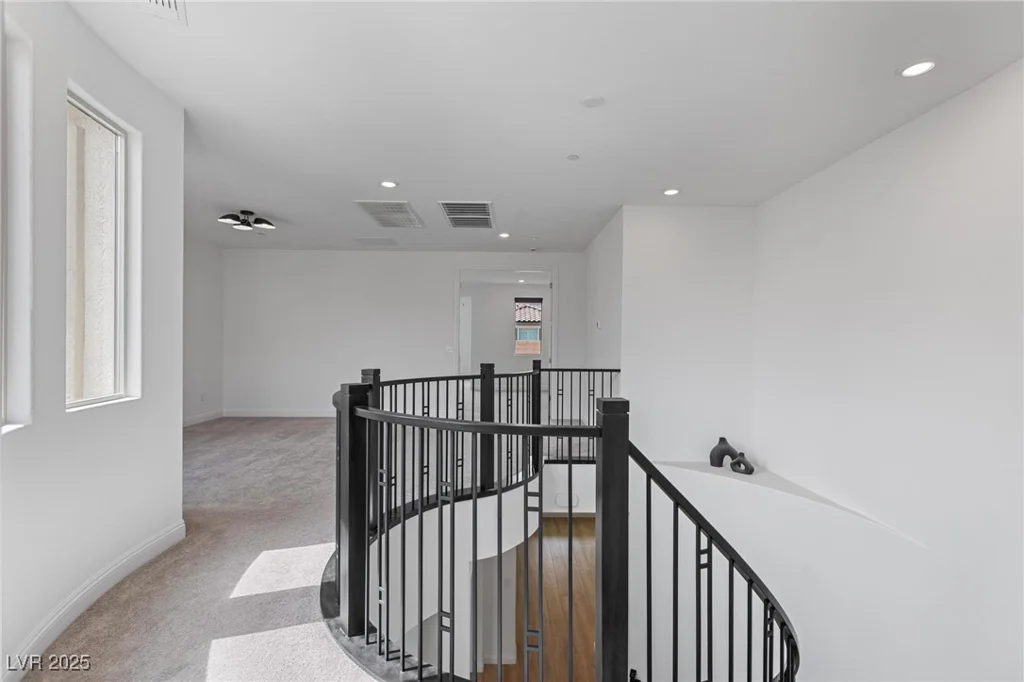 6545 Vanhoven Crest, Las Vegas, NV 89166