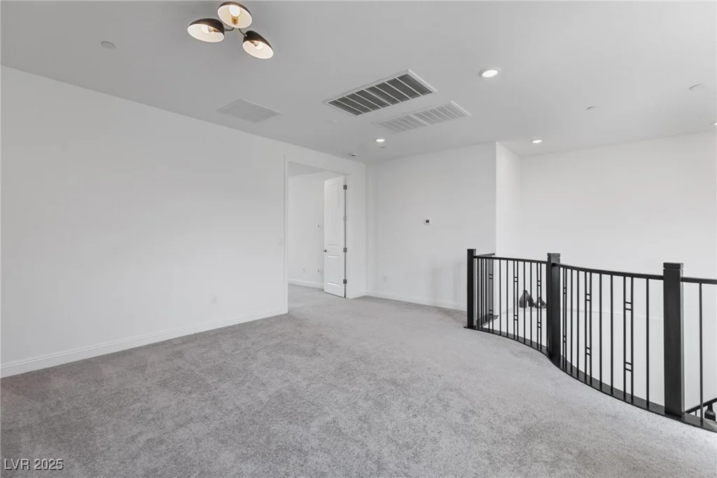 6545 Vanhoven Crest, Las Vegas, NV 89166