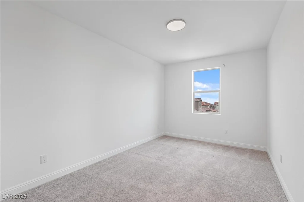 6545 Vanhoven Crest, Las Vegas, NV 89166