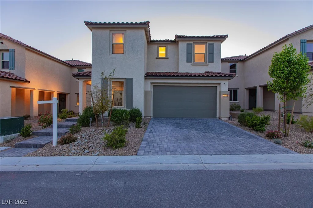 6545 Vanhoven Crest, Las Vegas, NV 89166