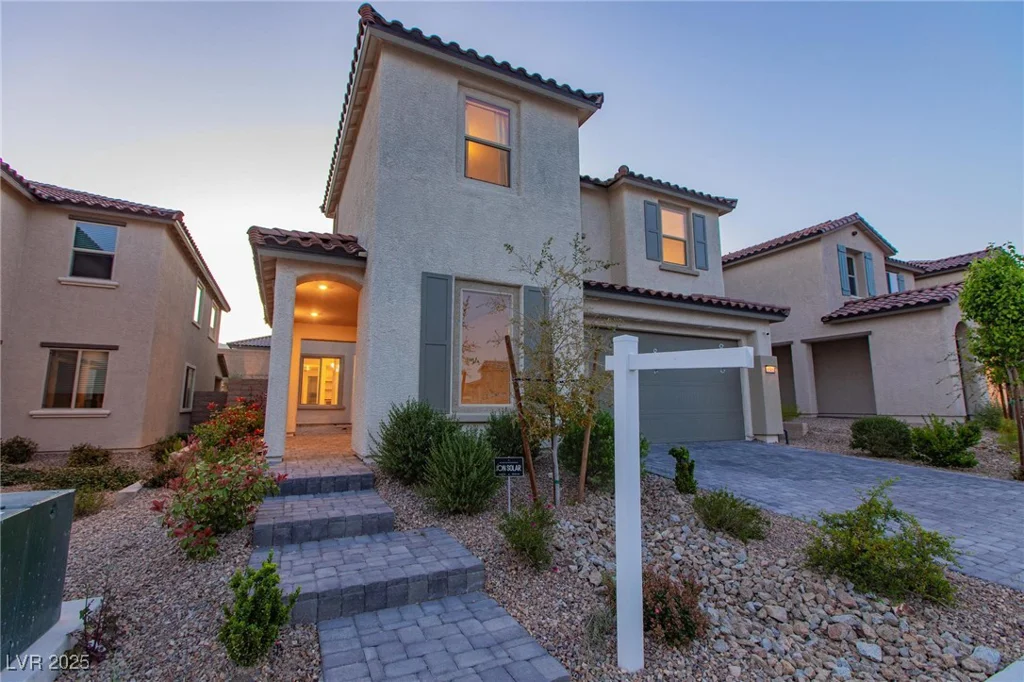 6545 Vanhoven Crest, Las Vegas, NV 89166