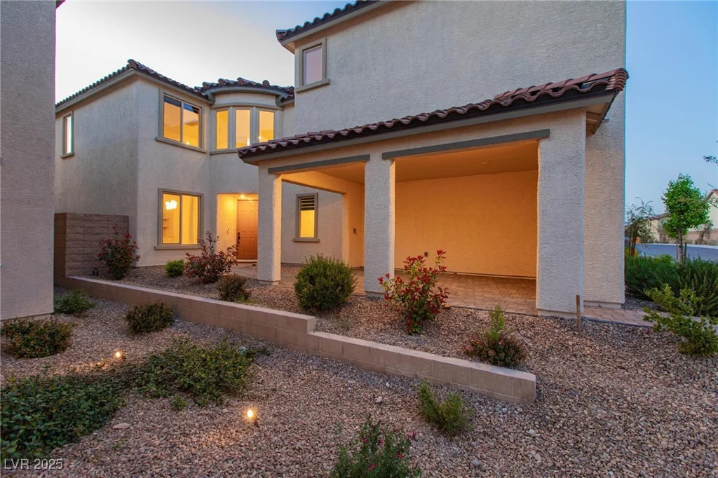 6545 Vanhoven Crest, Las Vegas, NV 89166