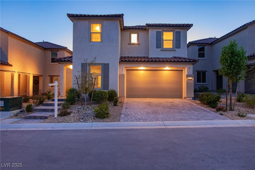 6545 Vanhoven Crest, Las Vegas, NV 89166