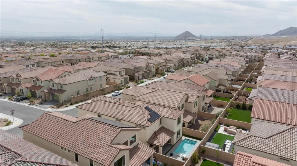 6545 Vanhoven Crest, Las Vegas, NV 89166