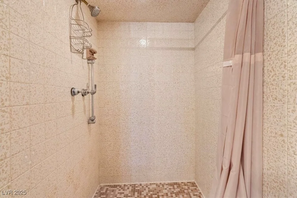 4360 Flandes, Las Vegas, NV 89121