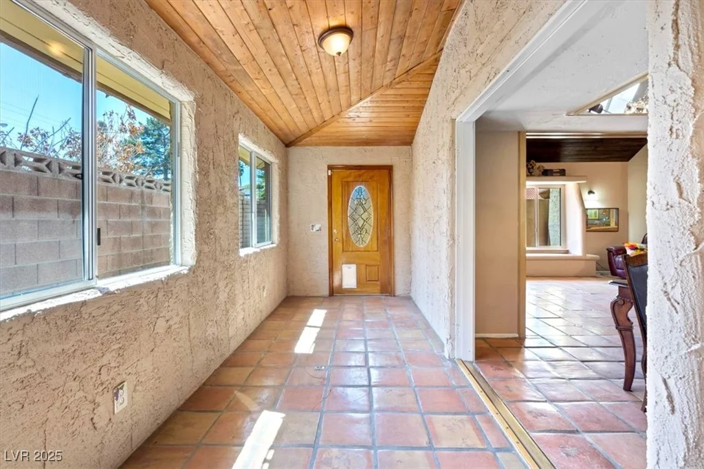 4360 Flandes, Las Vegas, NV 89121