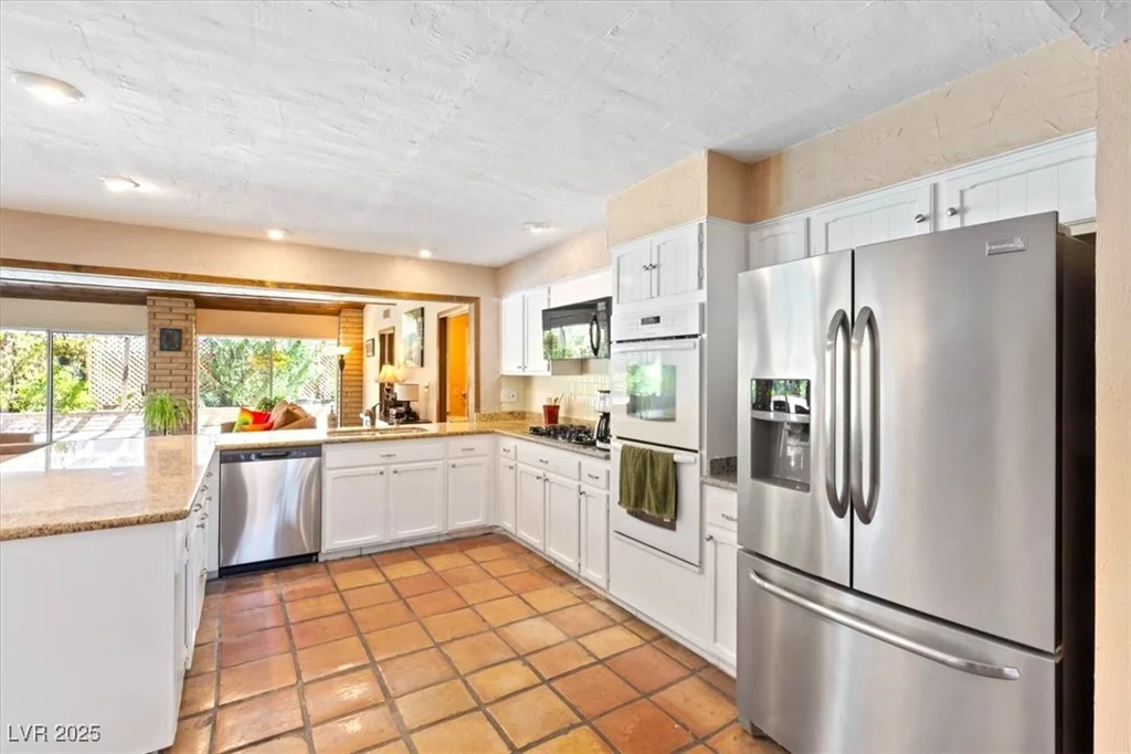 4360 Flandes, Las Vegas, NV 89121