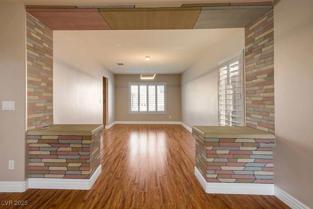 506 Staghorn Pass, Las Vegas, NV 89183