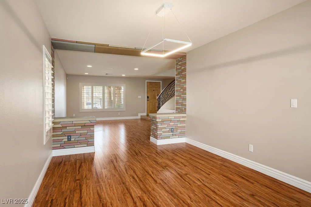506 Staghorn Pass, Las Vegas, NV 89183